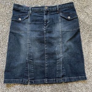 Genuine Sonoma Blue Jeans Skirt with front and back slits; Size 12